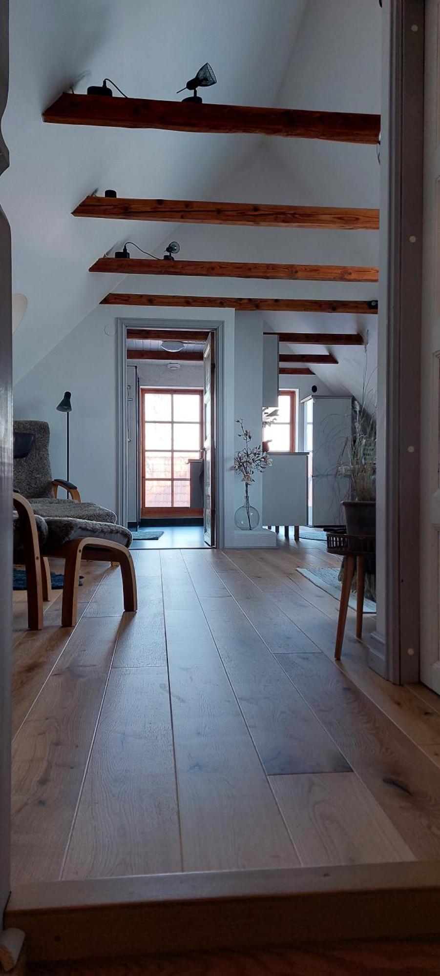 Apartment Lantligt Och Lugnt Naera Och