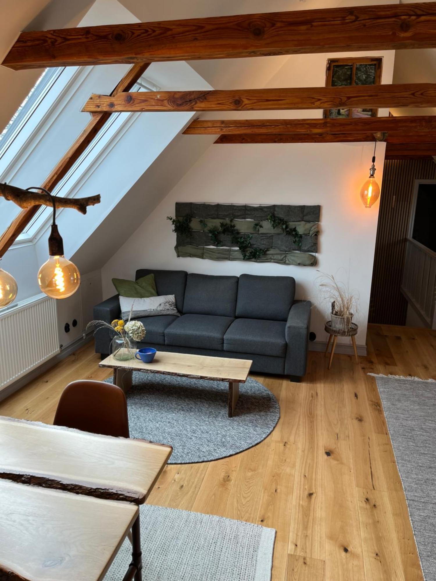 Apartment Lantligt Och Lugnt Naera Och *